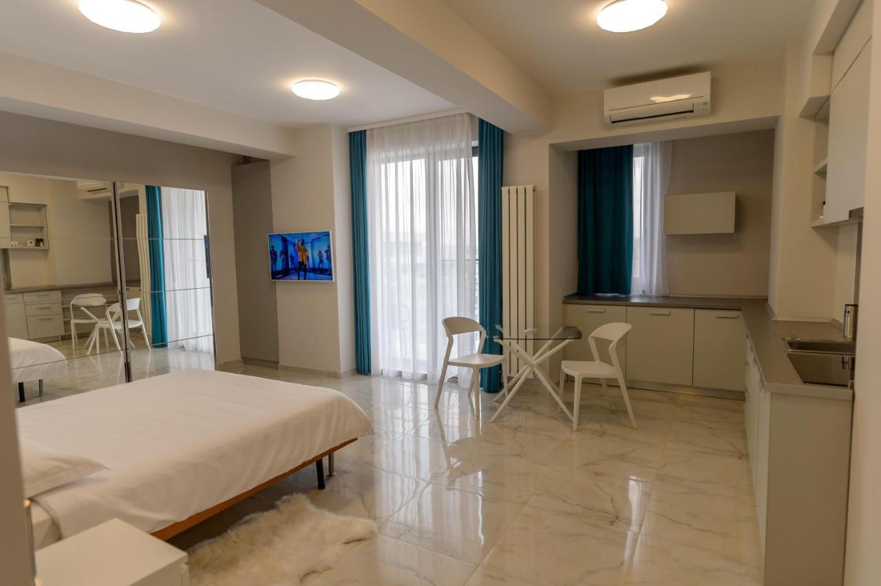 Atlantis Apartments & Studios Mamaia Luaran gambar